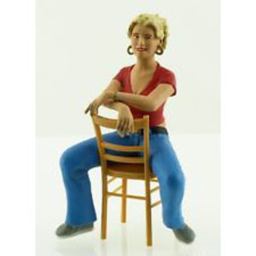 (FSP45508) 프레이저 1/22.5 의자에 앉은 젊은여자