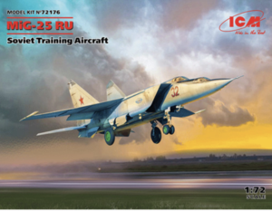 (ICM72176) 1/72 MiG-25 RU Soviet Training Aircraft